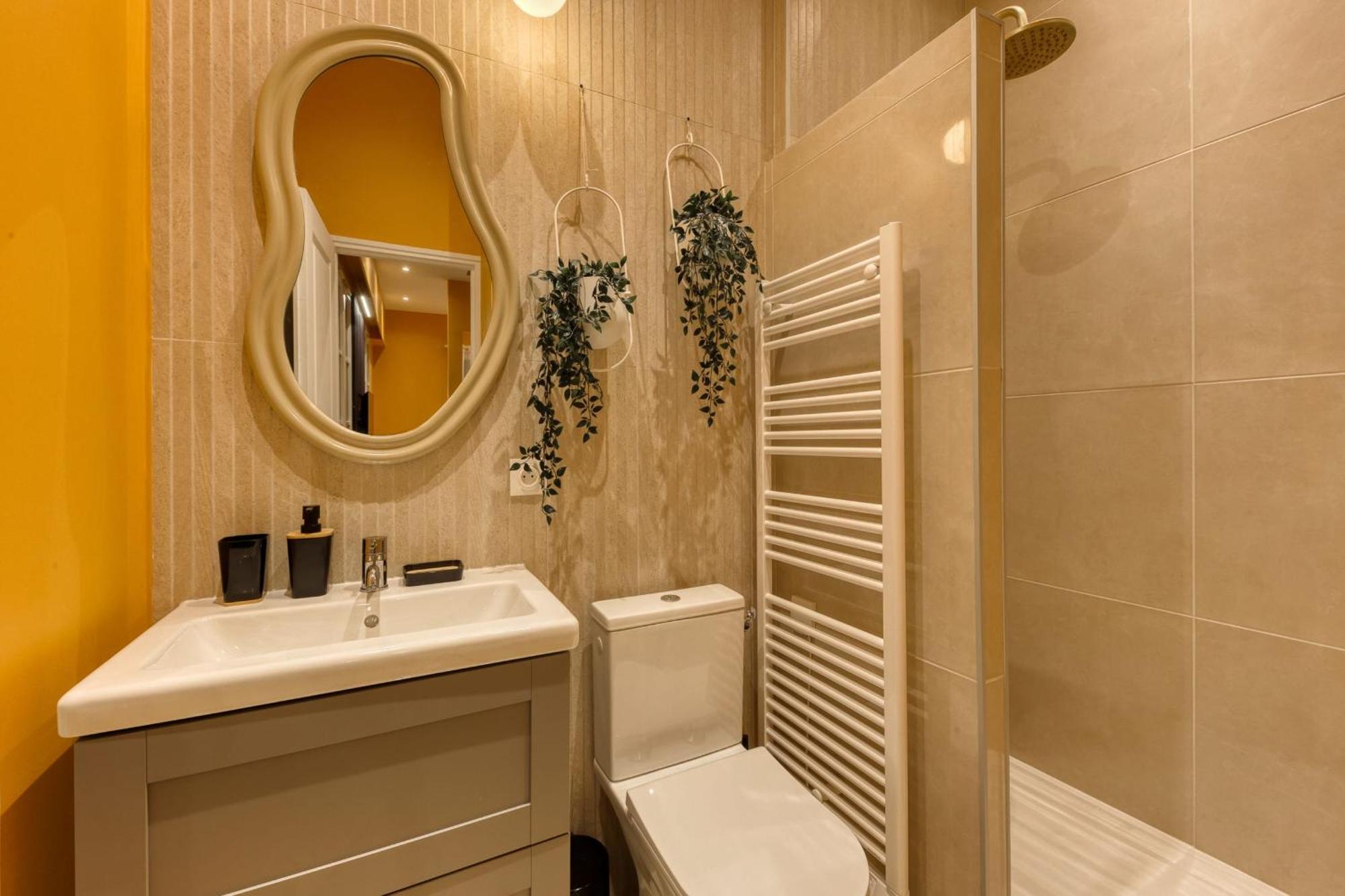 Deluxe Spa Suite Caramel Sweetness Melun Esterno foto